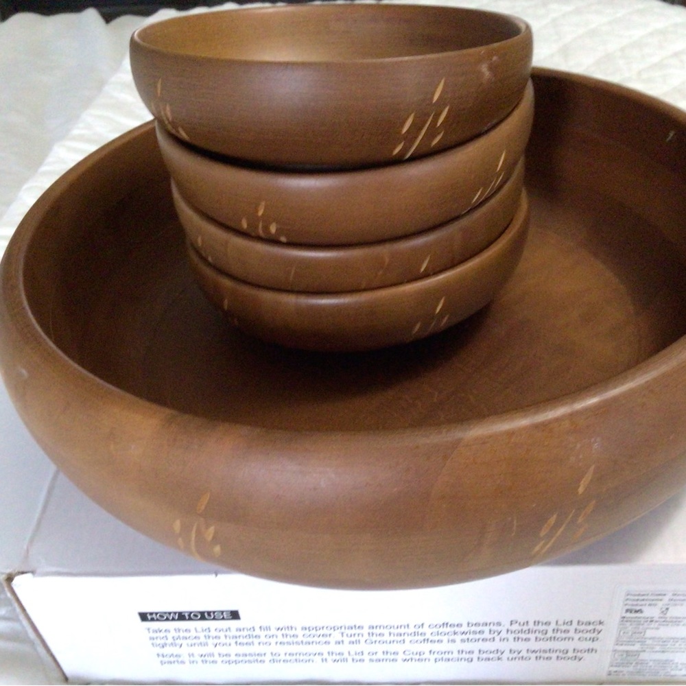 Vintage Baribocraft Canadian Maple Wood Salad Bowl with 4 Bowls